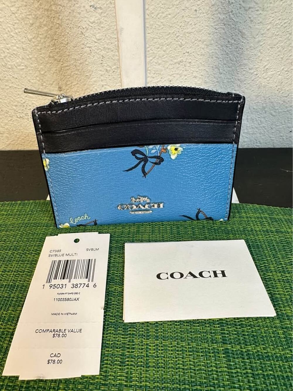 Coach Floral Bow Print Shaped Card Case C7385